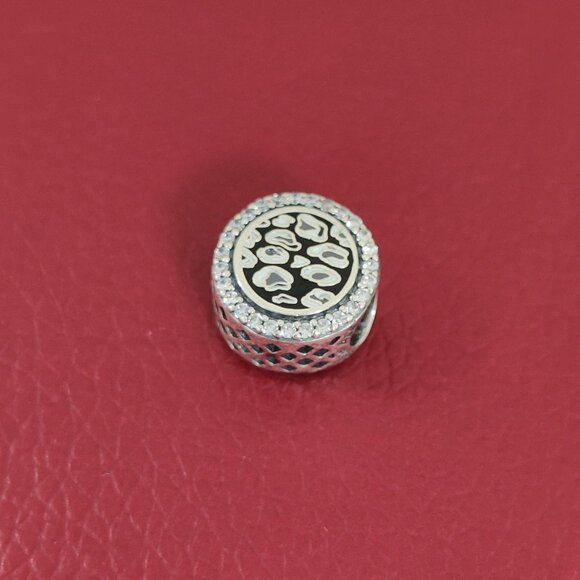 Pandora Black Leopard Print Exclusive Bead Charm S925 Silver with box - Picture 8 of 8